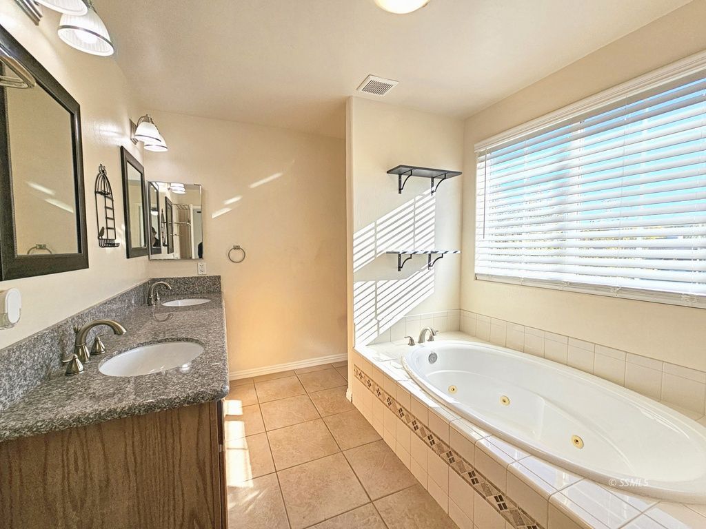 804 West Bataan Avenue Ridgecrest, CA 93555 - Photo 36 of 50