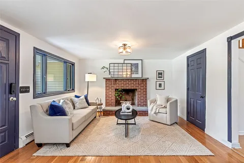 $849,000 | 22 Mayfield Road, Barrington, RI 02806