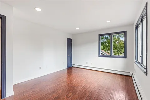 $849,000 | 22 Mayfield Road, Barrington, RI 02806