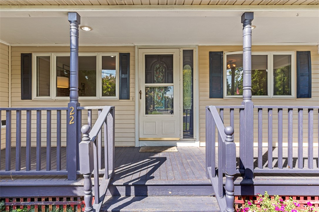 22 Mayfield Road Barrington, RI 02806 - Photo 4 of 48