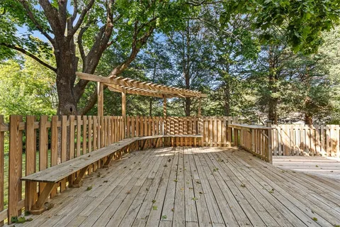 $849,000 | 22 Mayfield Road, Barrington, RI 02806