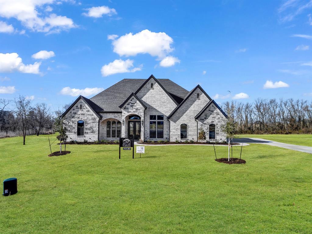213 Desperado Way Weatherford, TX 76088 - Photo 2 of 39