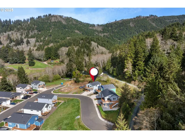 $525,000 | 806 Salmonberry Court, Garibaldi, OR 97118