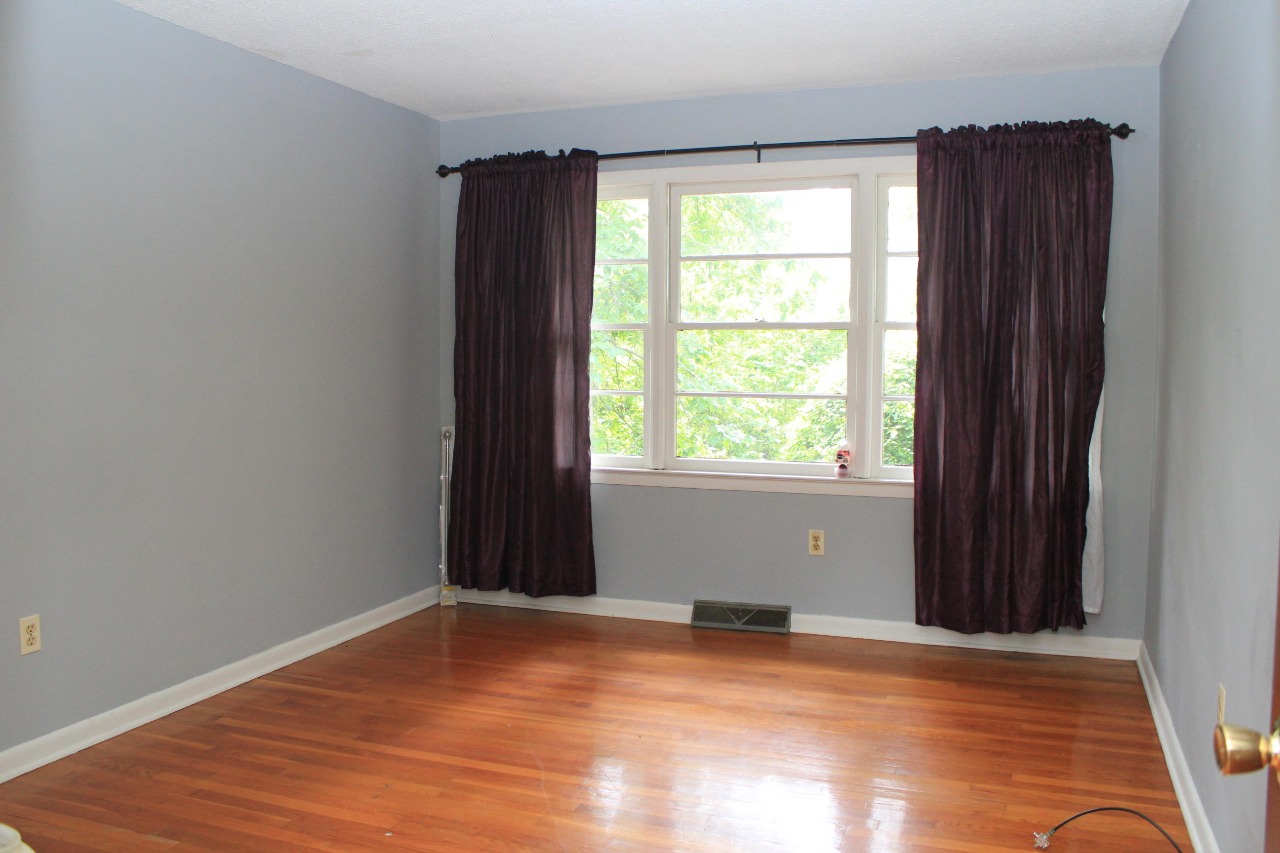 135 Marilyn Avenue Rockingham, NC 28379 - Photo 3 of 17 living room