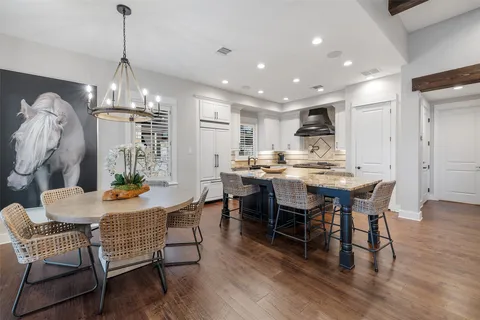 $2,150,000 | 19408 Los Alamitos Lane, Unit 14, Spicewood, TX 78669