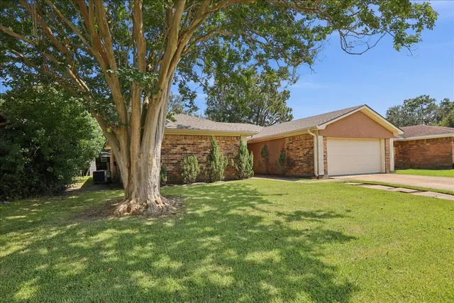 $222,500 | 3842 Turtle Creek Drive, Port Arthur, TX 77642