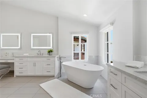 $6,798,000 | 1409 Vía Fernandez, Palos Verdes Estates, CA 90274