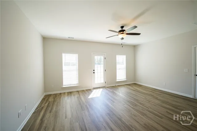 $2,200 | 118 Exmoor Circle, Bloomingdale, GA 31302