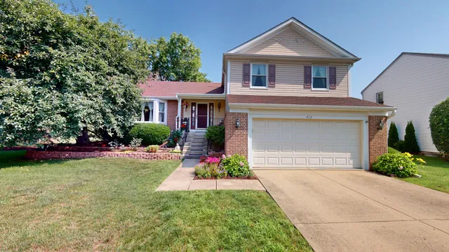 $575,000 | 412 Chateau Drive, Buffalo Grove, IL 60089