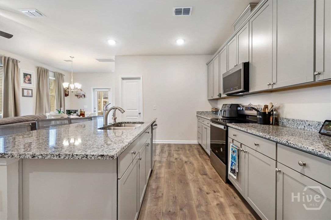 139 Benelli Drive Pooler, GA 31322 - Photo 4 of 30