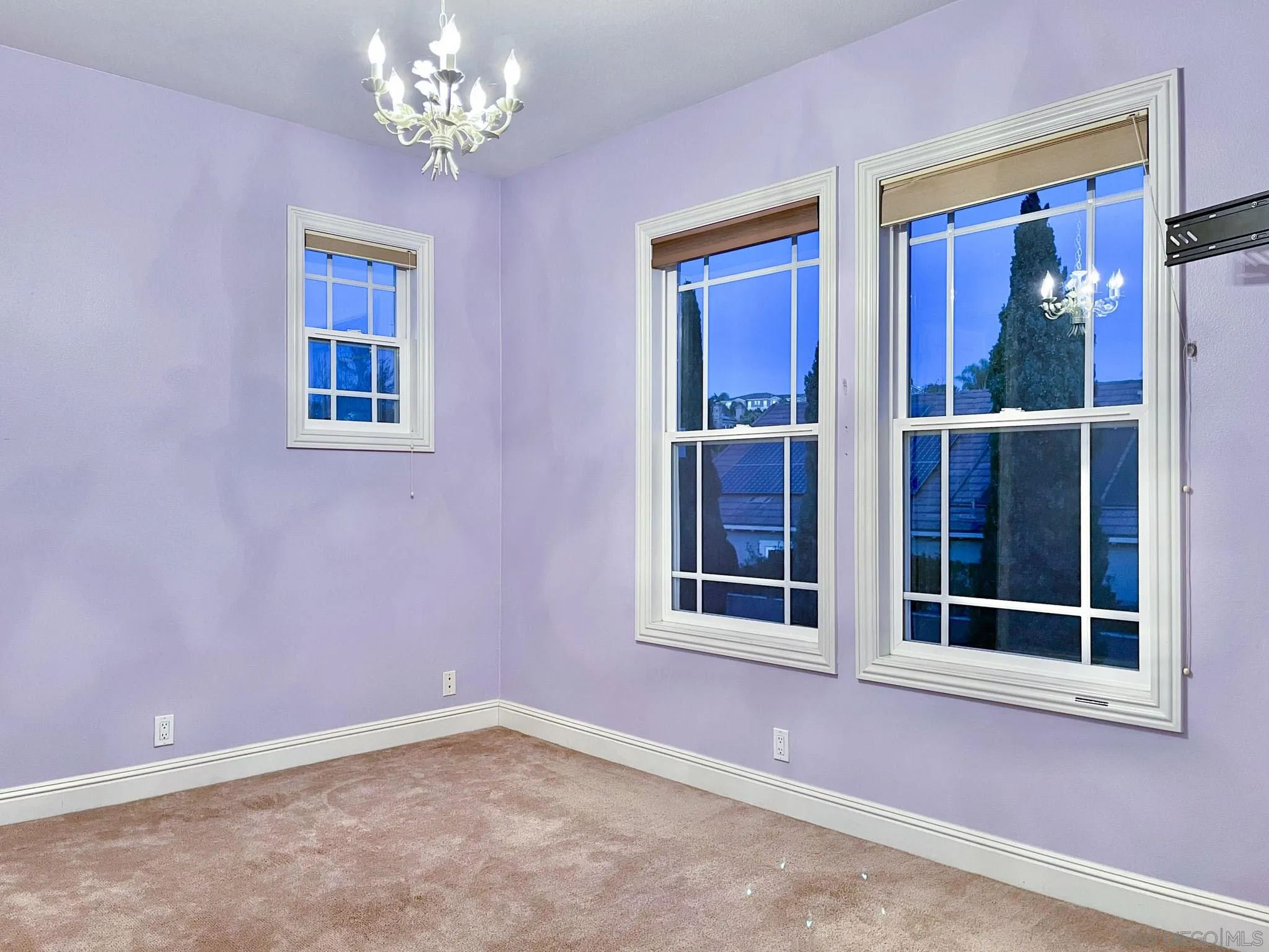 694 Cypress Hills Drive Encinitas, CA 92024 - Photo 35 of 49 a view of empty room with window
