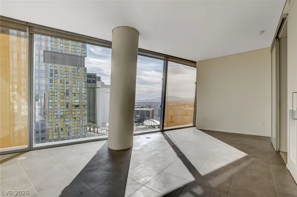 $2,475 | 3722 South Las Vegas Boulevard, Unit 1501, Las Vegas, NV 89158