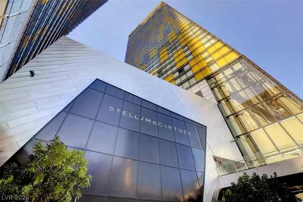 $2,475 | 3722 South Las Vegas Boulevard, Unit 1501, Las Vegas, NV 89158