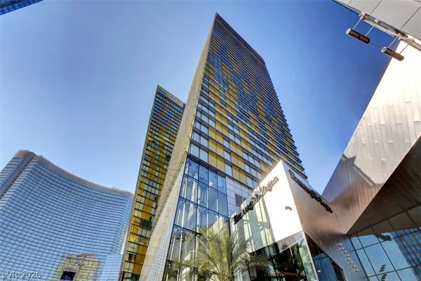 $2,475 | 3722 South Las Vegas Boulevard, Unit 1501, Las Vegas, NV 89158