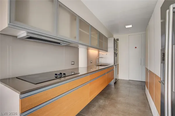 $2,475 | 3722 South Las Vegas Boulevard, Unit 1501, Las Vegas, NV 89158