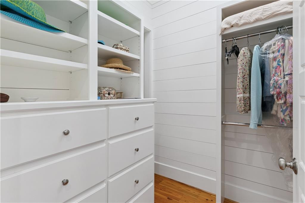 4316 5th Street St. Simons Island, GA 31522 - Photo 20 of 58 Master bedroom walk in closet