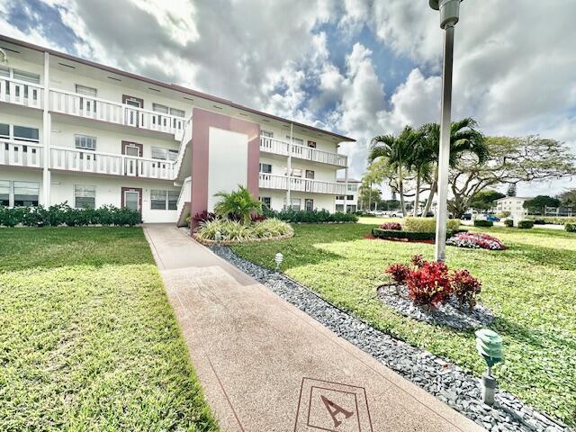 14 Fanshaw A Boca Raton, FL 33434 - Photo 1 of 20 Fanshaw A