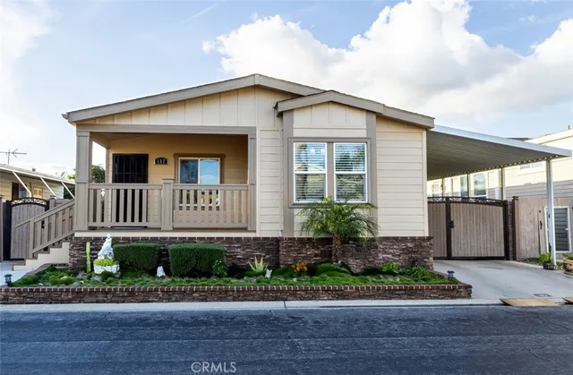 $635,000 | 3595 Santa Fe Avenue, Unit 162, Long Beach, CA 90810