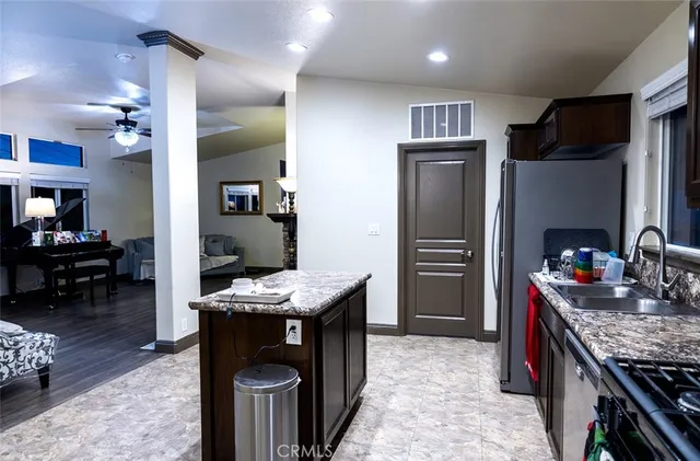 $635,000 | 3595 Santa Fe Avenue, Unit 162, Long Beach, CA 90810