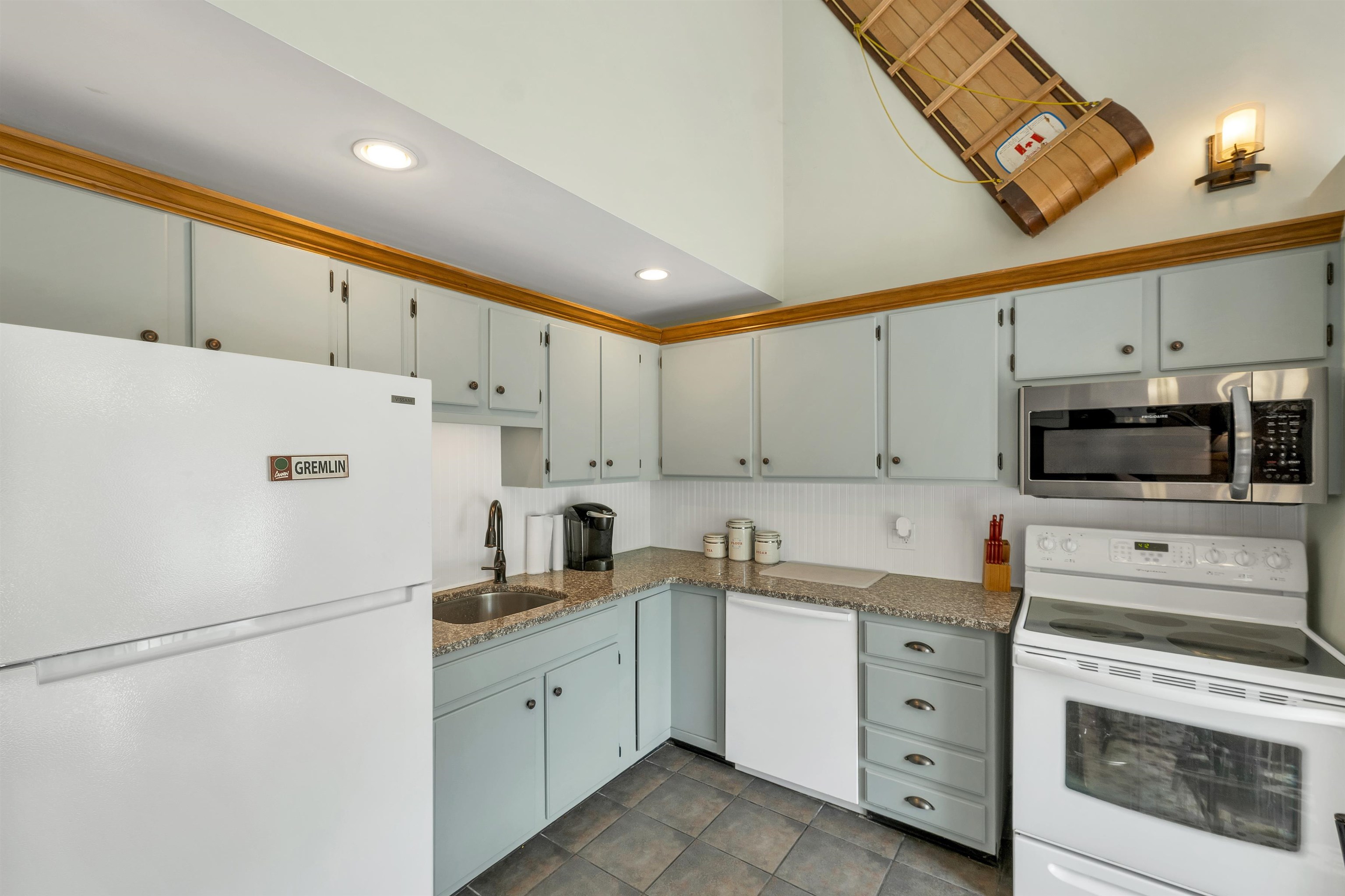 6 Loon Valley Road, Unit 9 Lincoln, NH 03251 - Photo 20 of 48