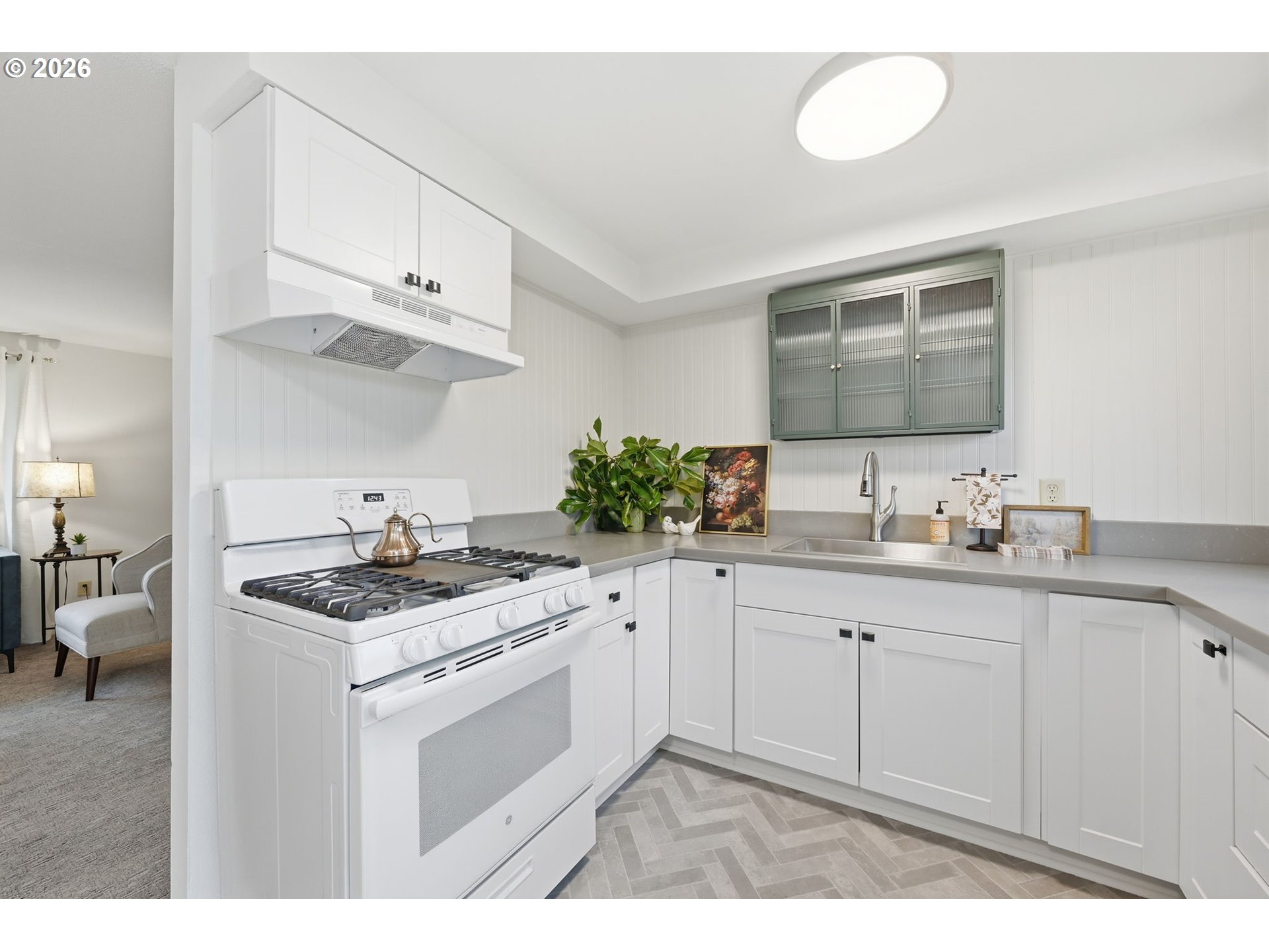 1263 F Street Springfield, OR 97477 - Photo 12 of 36