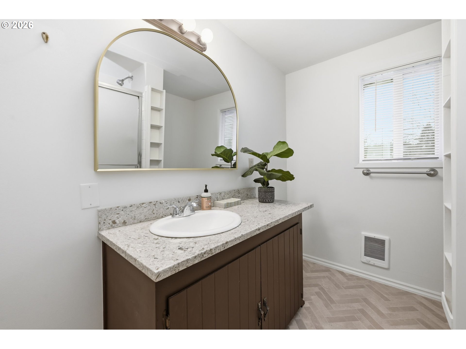 1263 F Street Springfield, OR 97477 - Photo 25 of 36