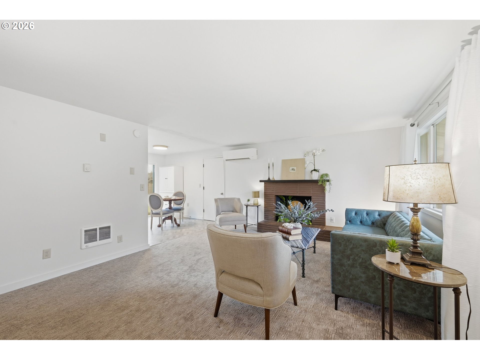 1263 F Street Springfield, OR 97477 - Photo 5 of 36