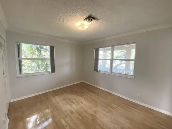 $1,750 | 2480 Juniper Drive, Unit 204, Delray Beach, FL 33445