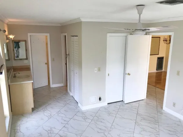 $1,750 | 2480 Juniper Drive, Unit 204, Delray Beach, FL 33445