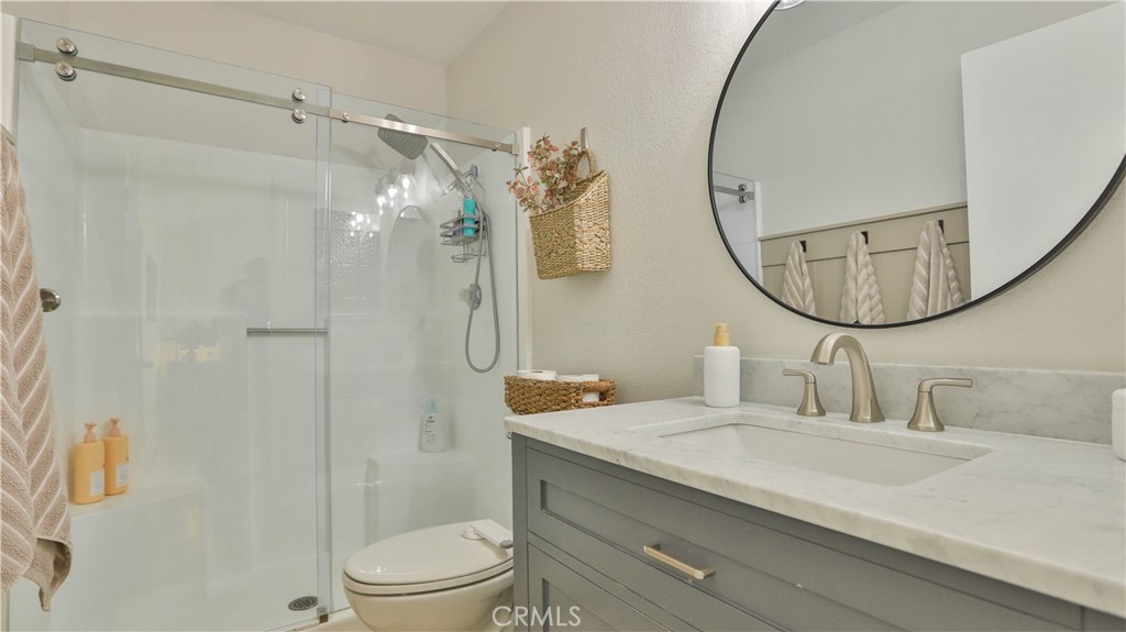 6250 Meadowbrook Lane Riverside, CA 92504 - Photo 35 of 62 Master bathroom 2
