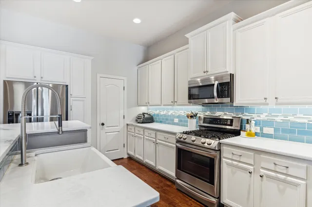 $2,750 | 3310 Spring Landing Lane, Pearland, TX 77584