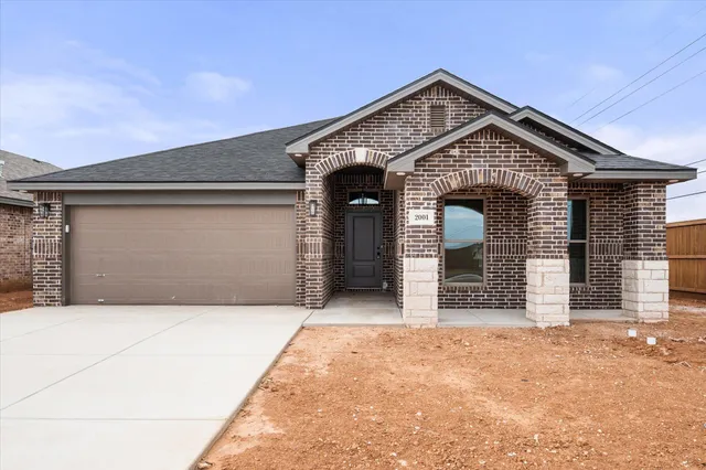 $277,000 | 2001 Cottonwood Avenue, Wolfforth, TX 79382