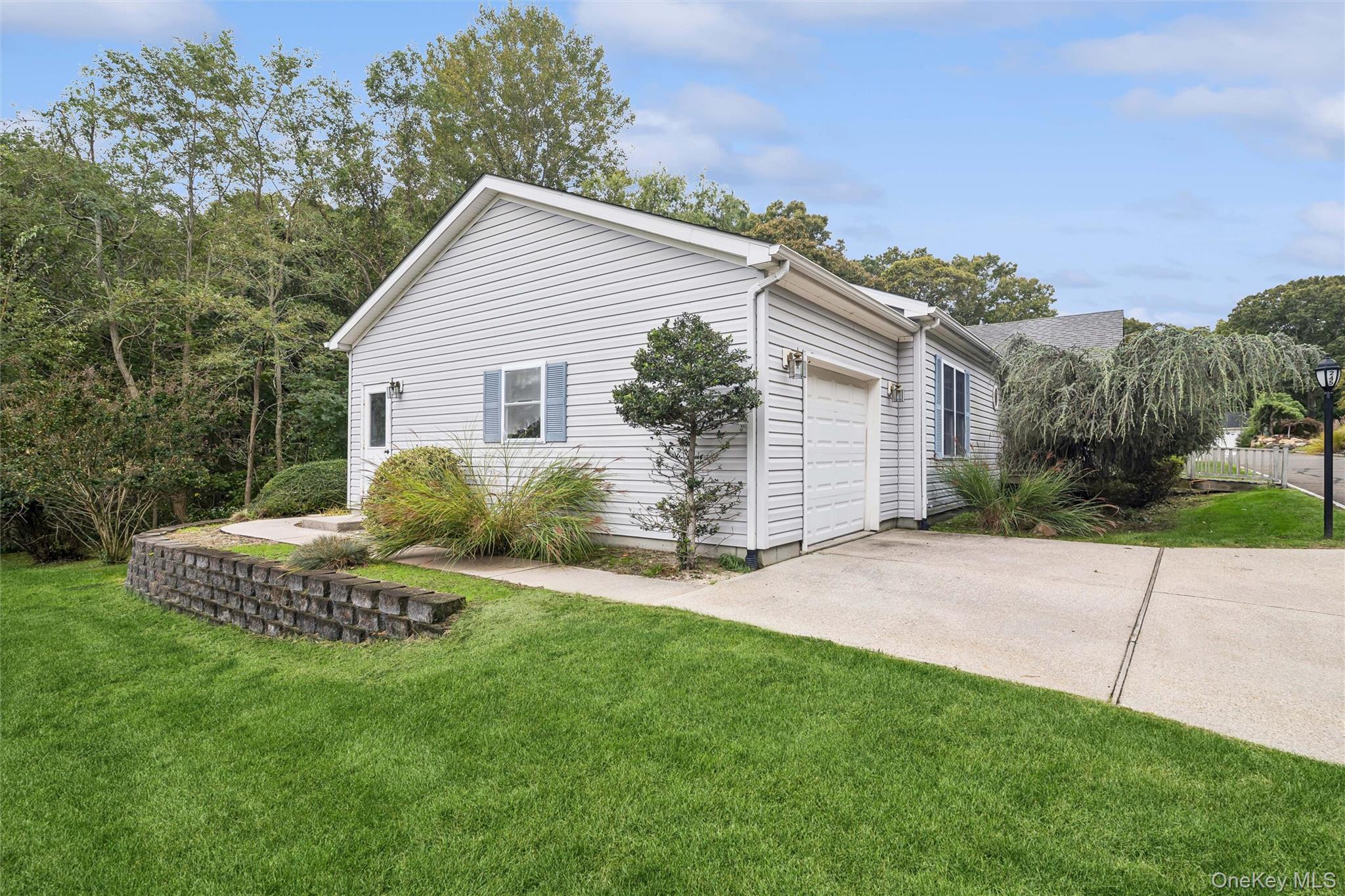 1407 Middle Road, Unit 245 Calverton, NY 11933 - Photo 12 of 19 Gallery Image 12