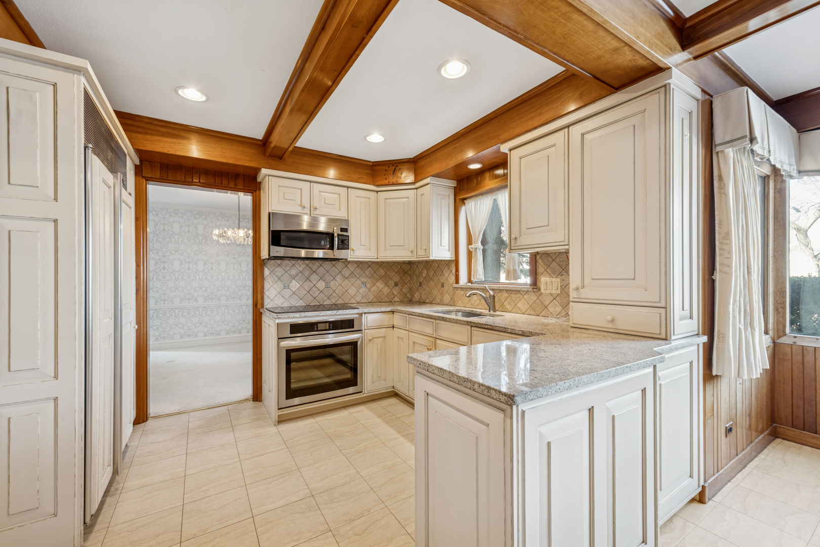 787 East Golf Road Des Plaines, IL 60016 - Photo 3 of 21