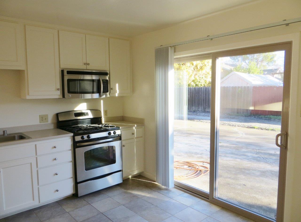 415 4th Street Winters, CA 95694 - Photo 13 of 40