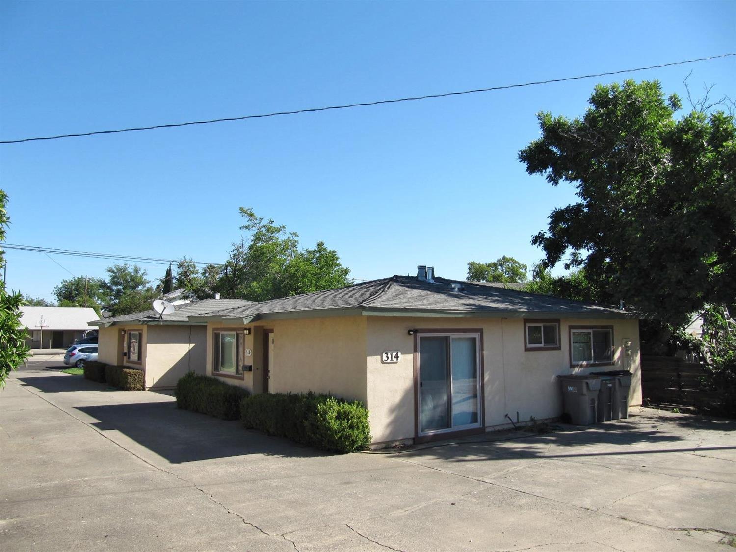 415 4th Street Winters, CA 95694 - Photo 3 of 40 Duplex - Two - 2-bedroom, 1 bathroom units