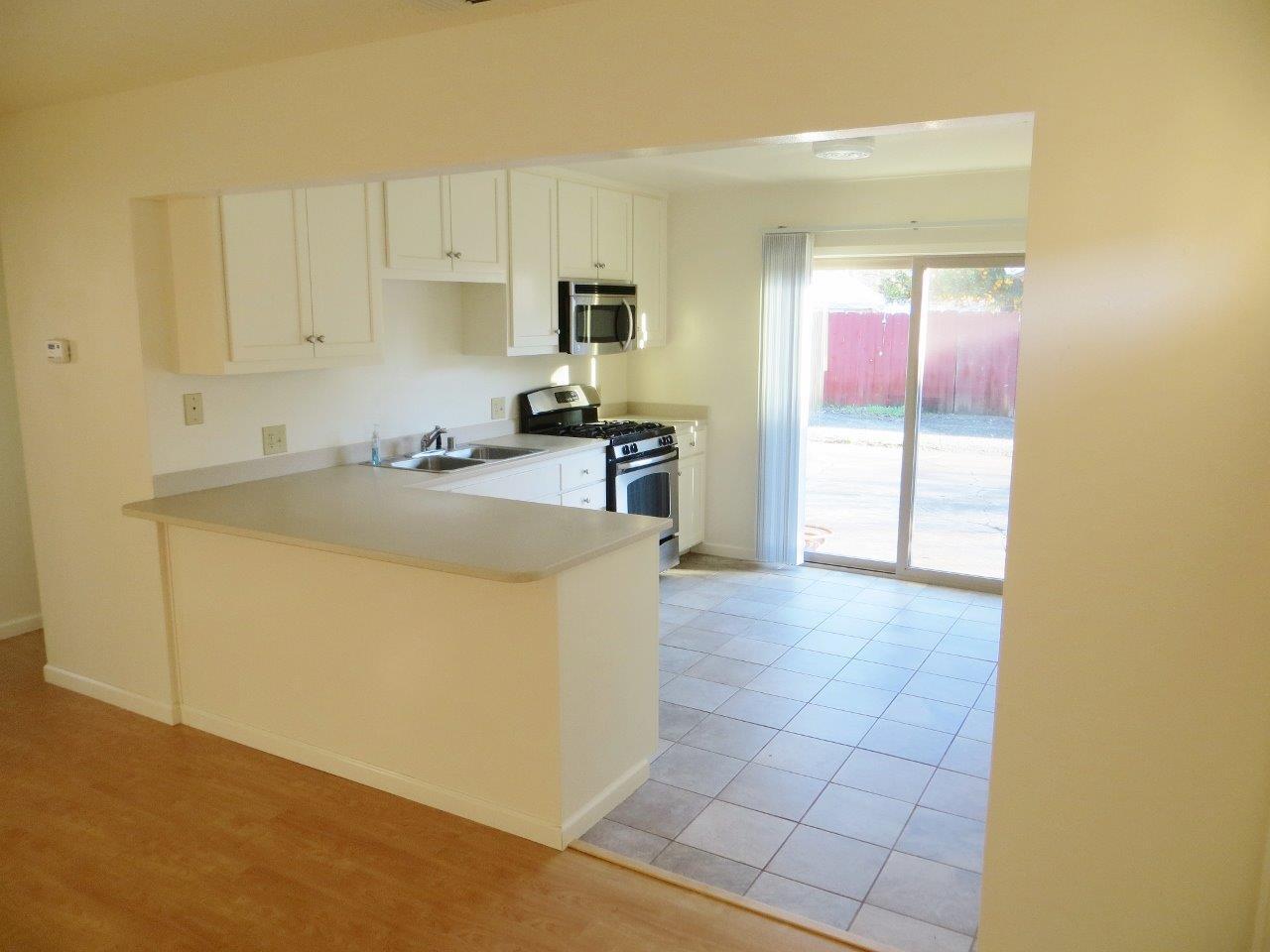 415 4th Street Winters, CA 95694 - Photo 5 of 40