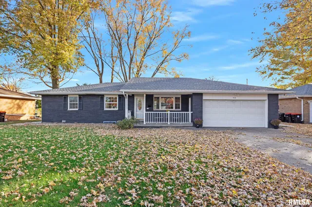 $289,900 | 916 East Jackson Street, Morton, IL 61550