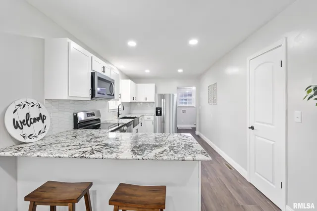 $289,900 | 916 East Jackson Street, Morton, IL 61550