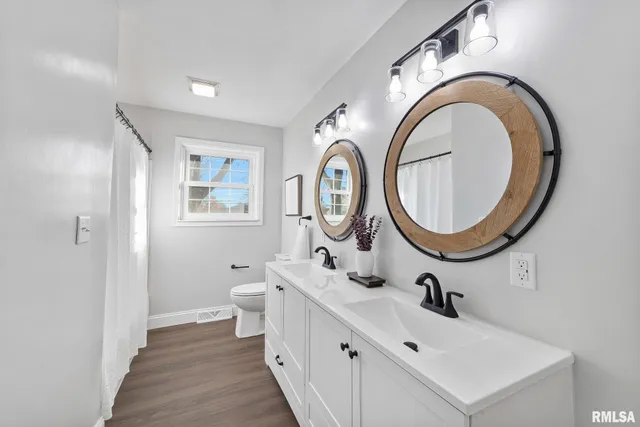 $289,900 | 916 East Jackson Street, Morton, IL 61550