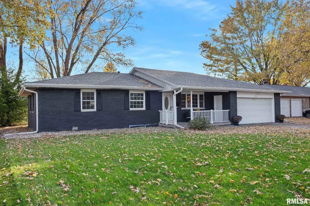 $289,900 | 916 East Jackson Street, Morton, IL 61550