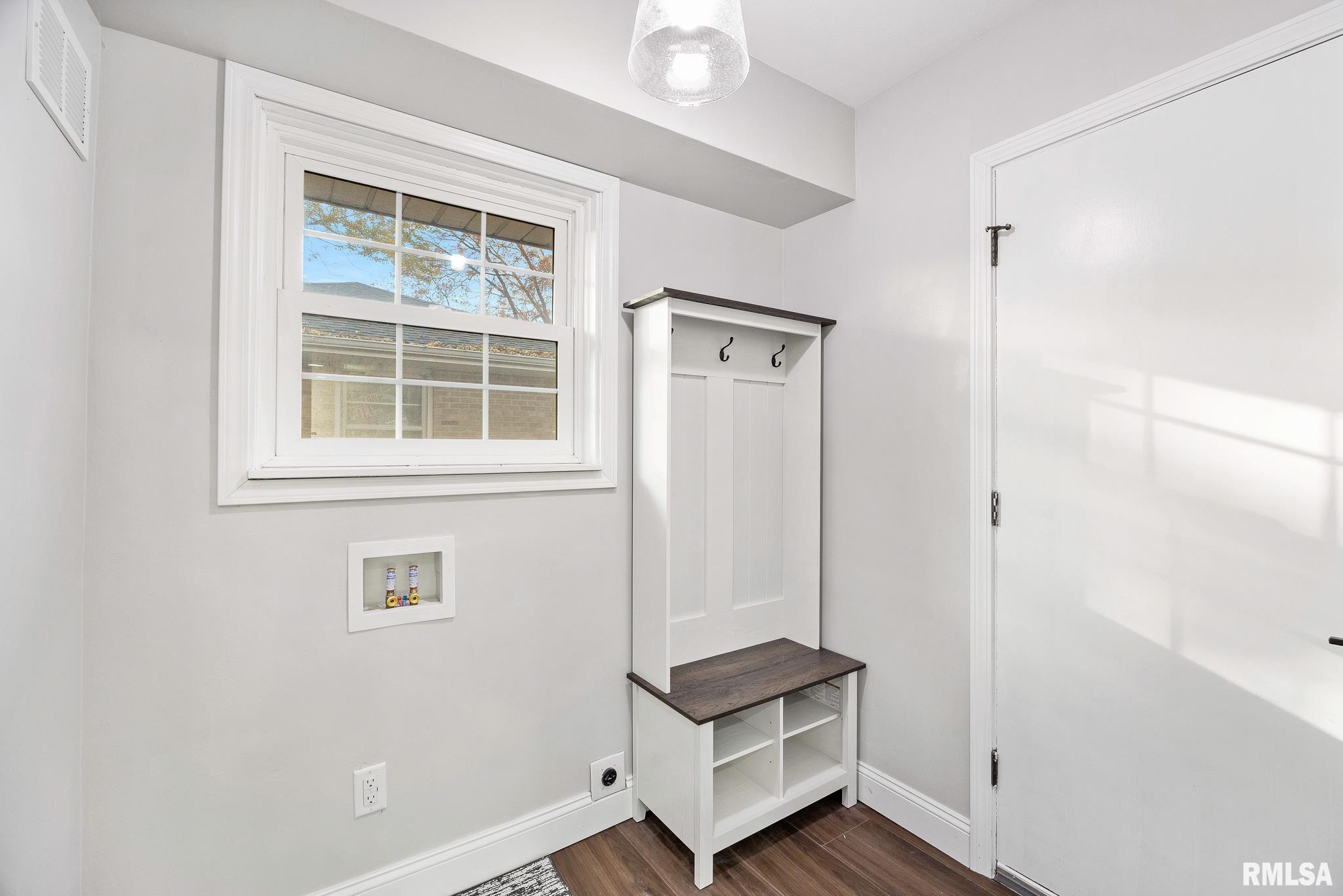 916 East Jackson Street Morton, IL 61550 - Photo 26 of 31