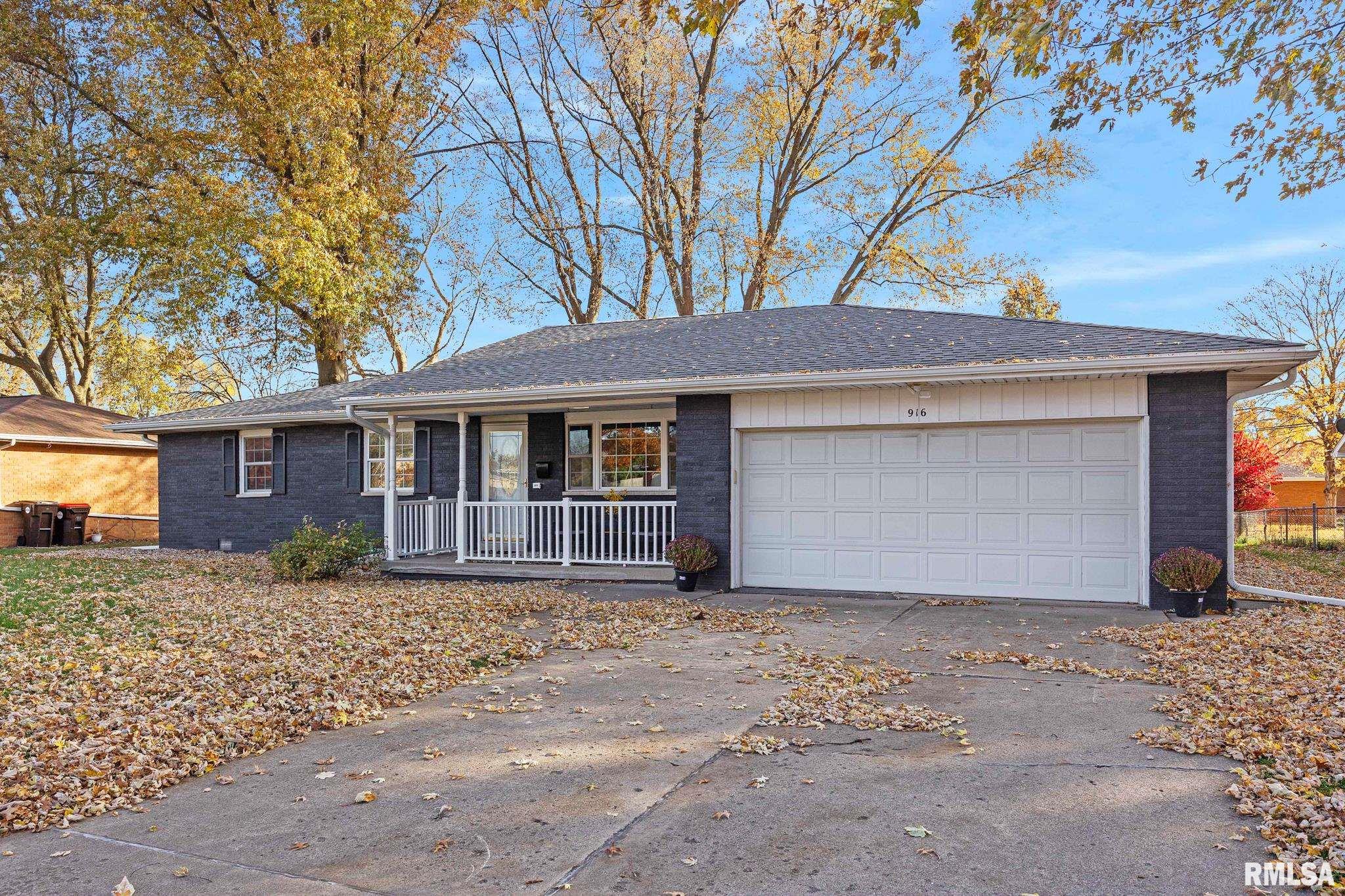 916 East Jackson Street Morton, IL 61550 - Photo 3 of 31