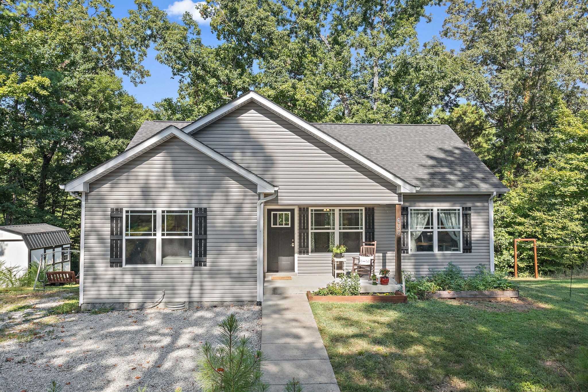 638 Hillview Road North Dickson, TN 37055 - Photo 2 of 39 Gallery Image 2