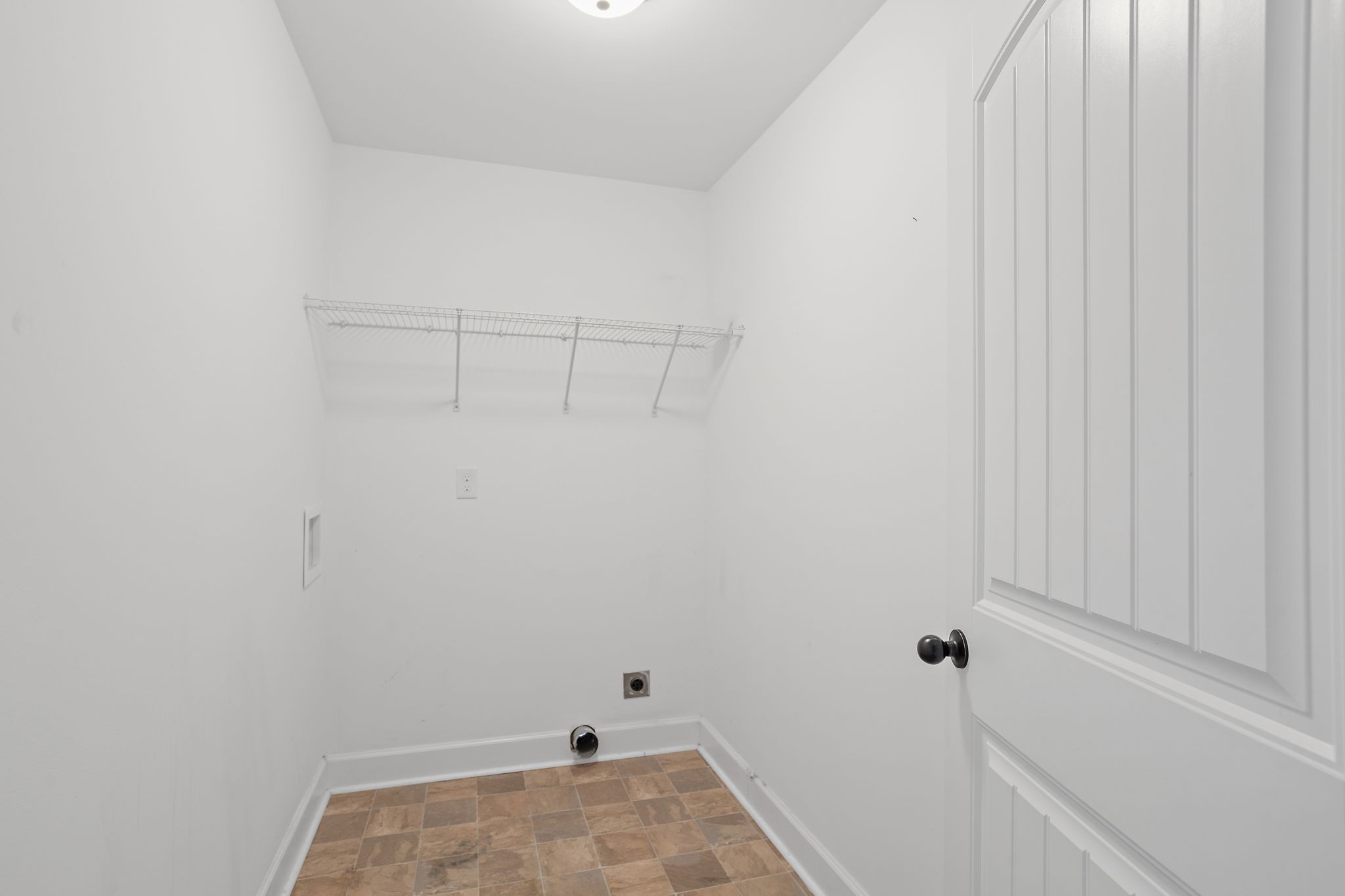 638 Hillview Road North Dickson, TN 37055 - Photo 26 of 39 Gallery Image 26
