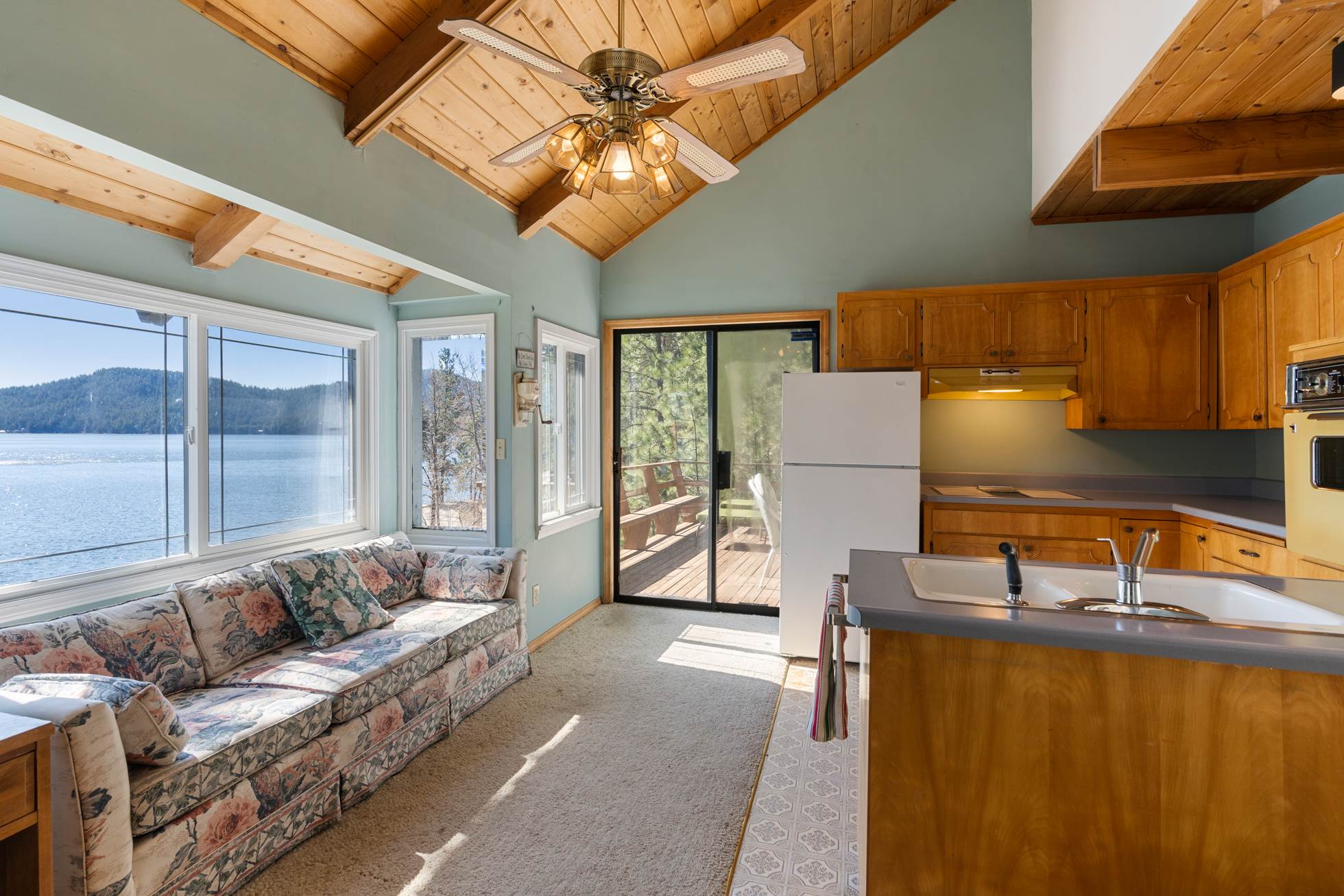 3959 North Deer Lake Road Loon Lake, WA 99148 - Photo 9 of 32 Gallery Image 9