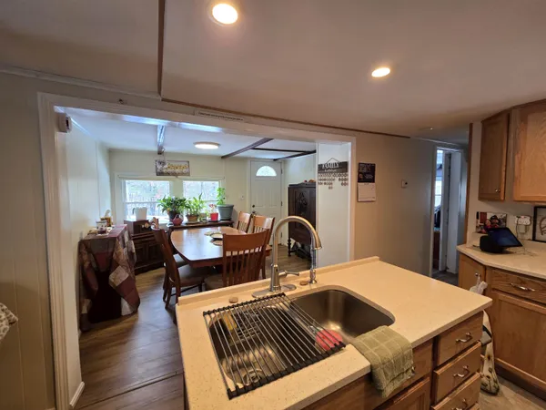 $379,000 | 19 West Stearns Avenue, Hooksett, NH 03106