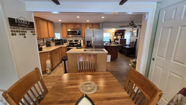 $379,000 | 19 West Stearns Avenue, Hooksett, NH 03106