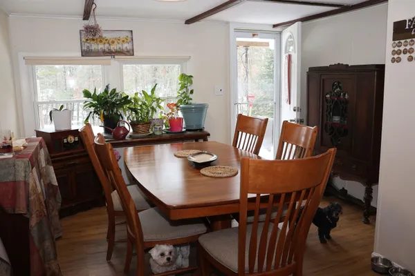 $379,000 | 19 West Stearns Avenue, Hooksett, NH 03106