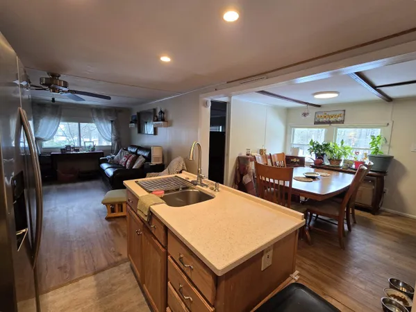 $379,000 | 19 West Stearns Avenue, Hooksett, NH 03106